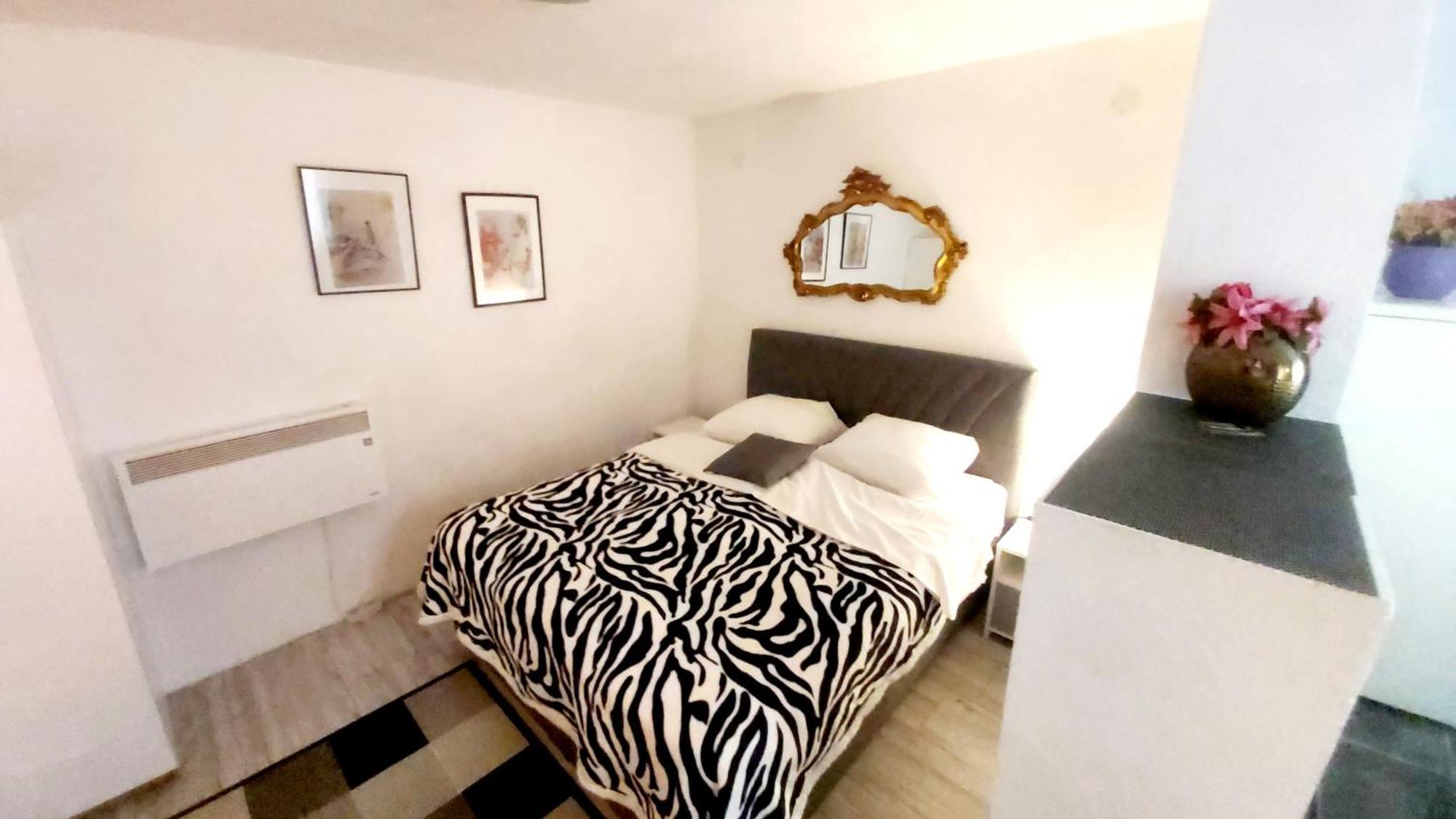 Apartman Andrea 4 بانيا لوكا الغرفة الصورة